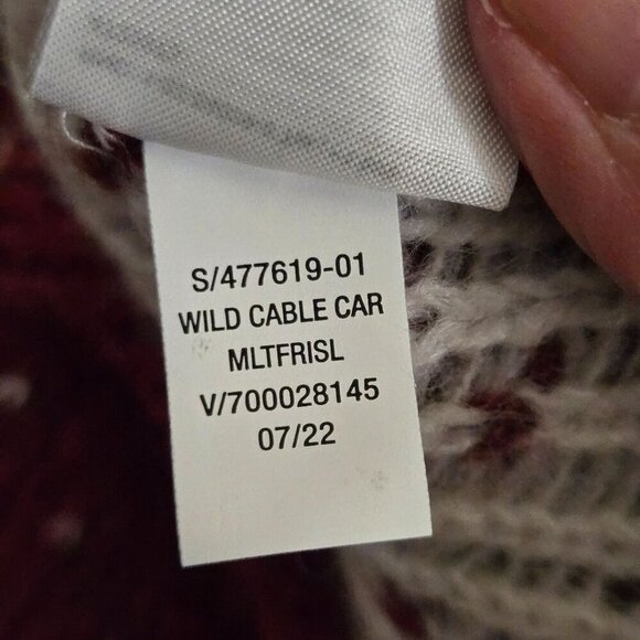 Old Navy Red White Fairisle Plussize Cardigan Sweater Size XXL - Picture 8 of 8